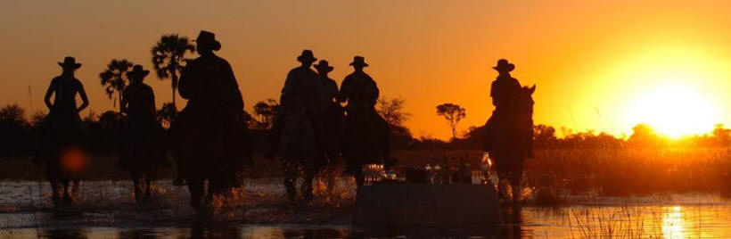 African Horseback Safaris - www.photo-safaris.com