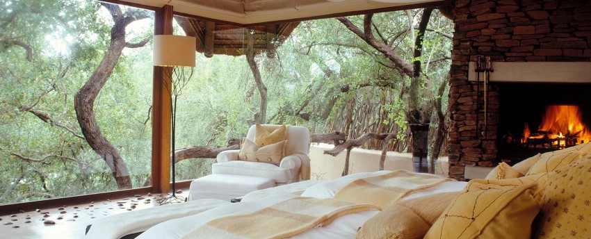 Makanyane Safari Lodge (Madikwe Game Reserve) South Africa - www.photo-safaris.com