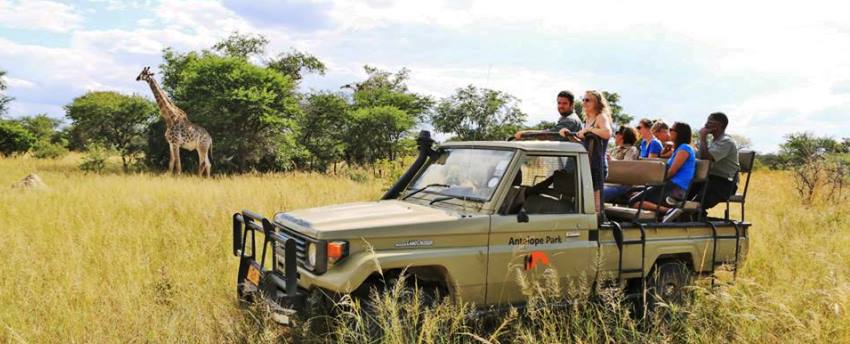 Nature Enthusiast Guide Course in Zimbabwe (14 Days) - www.photo-safaris.com
